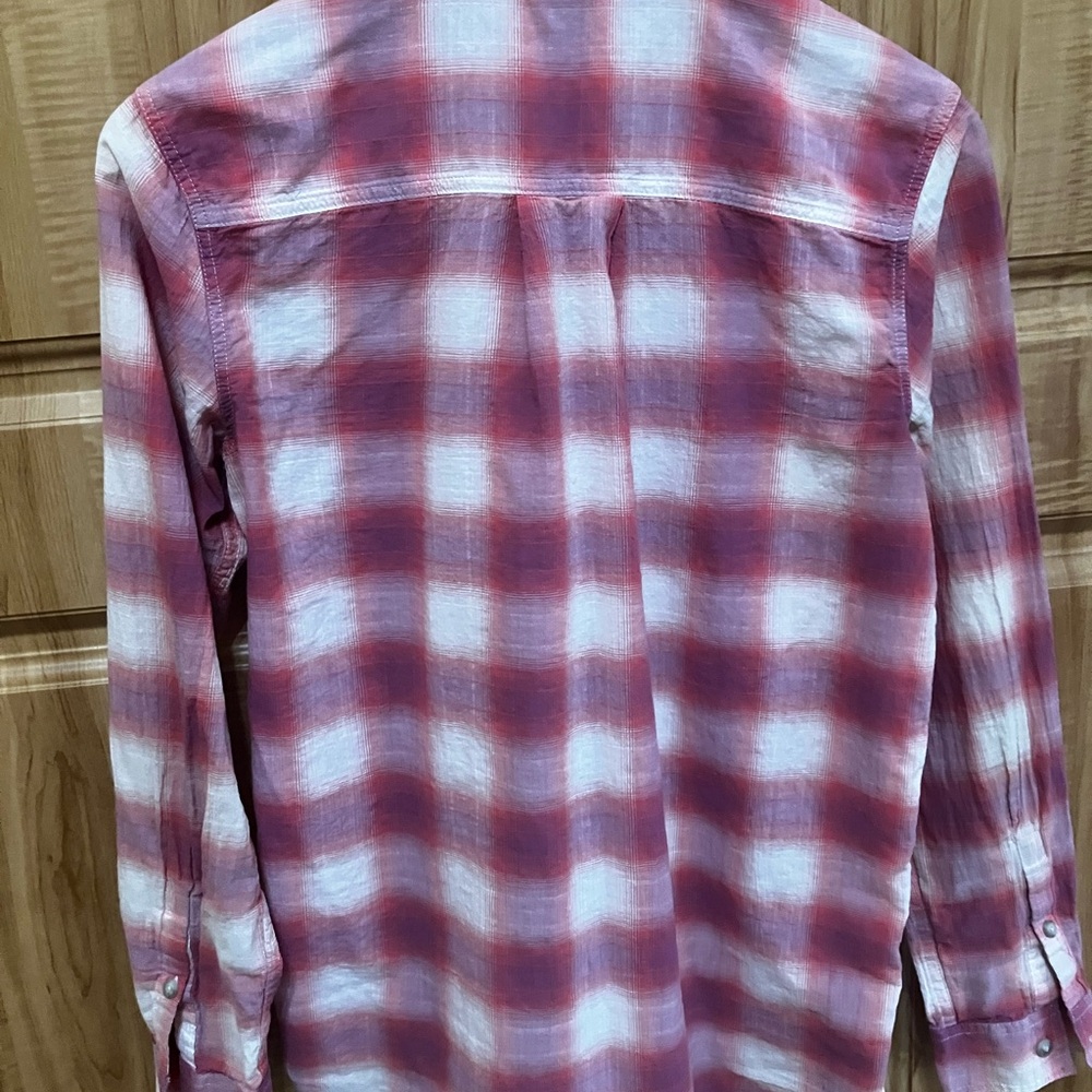 Eddie Bauer Lightweight Shirt - Picture 3 of 5